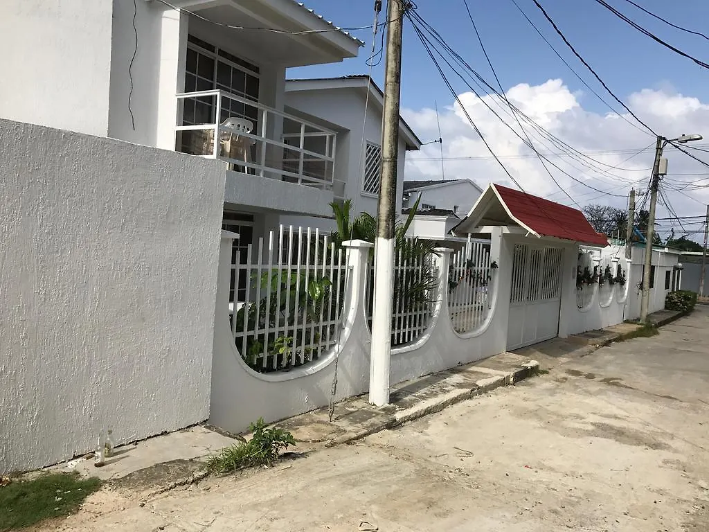 Inn Posada Vasquez Oviedo San Andres